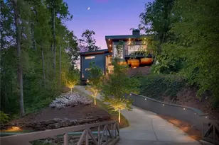575 Mountain Way NE, Atlanta, GA 30342 - Photo 77