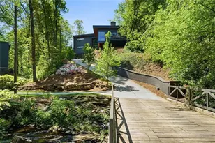 575 Mountain Way NE, Atlanta, GA 30342 - Photo 79