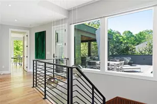 575 Mountain Way NE, Atlanta, GA 30342 - Photo 57