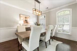 7515 Jamestown Dr, Alpharetta, GA 30005 - Photo 11