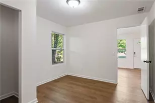 373 Floyd St, Smyrna, GA 30082 - Photo 13