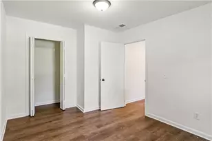 373 Floyd St, Smyrna, GA 30082 - Photo 9