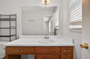 2810 Crystal Brooke Ln, Snellville, GA 30078 - Photo 9