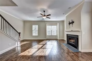 2448 Tenor Ln, Alpharetta, GA 30009 - Photo 17