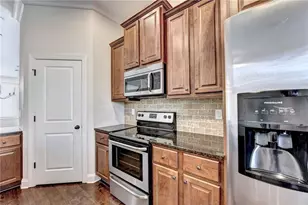 2448 Tenor Ln, Alpharetta, GA 30009 - Photo 35