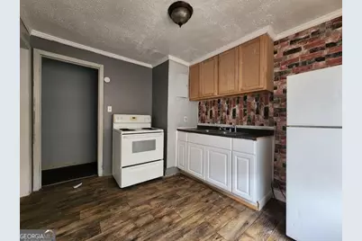 322 Rogers Place, Macon, GA 31204 - Photo 9