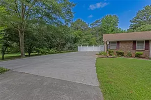 183 Inman Rd, Fayetteville, GA 30215 - Photo 7