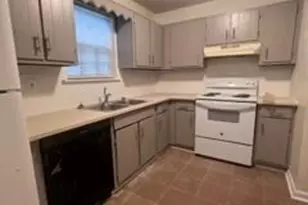 5954 Stonewall Dr, Union City, GA 30291 - Photo 17