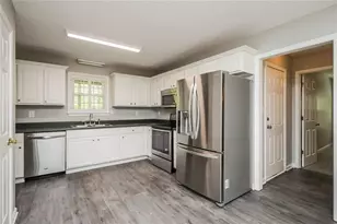701 Derek Pl, Locust Grove, GA 30248 - Photo 7