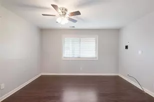 1871 E Farris Ave E, Atlanta, GA 30344 - Photo 17
