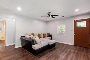 1871 E Farris Ave E, Atlanta, GA 30344 - Photo 3