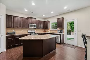 1380 Napa Valley Dr, Lawrenceville, GA 30045 - Photo 3