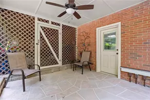 935 Ivy Falls Dr, Sandy Springs, GA 30328 - Photo 55