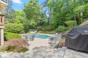 935 Ivy Falls Dr, Sandy Springs, GA 30328 - Photo 49