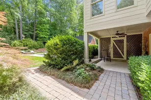 935 Ivy Falls Dr, Sandy Springs, GA 30328 - Photo 57