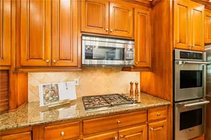 3890 Bridle Ridge Dr, Suwanee, GA 30024 - Photo 15
