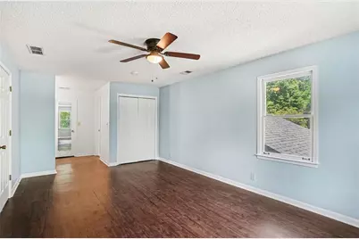 2080 Castle Lake Drive, Tyrone, GA 30290 - Photo 21