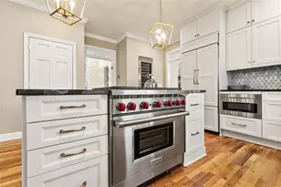 9570 Huntcliff Trce, Sandy Springs, GA 30350 - Photo 11