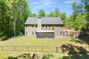 675 Oconee Ln, Commerce, GA 30529 - Photo 5