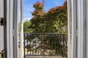 1034 Virginia Ave NE, Atlanta, GA 30306 - Photo 9