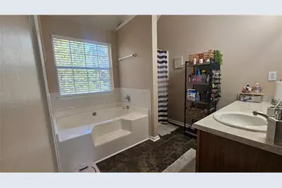 4655 Millenium View Court, Snellville, GA 30039 - Photo 23