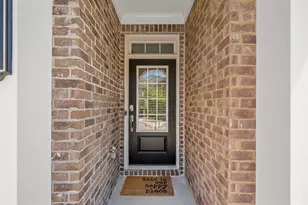 922 Edwin Ln, Sugar Hill, GA 30518 - Photo 3