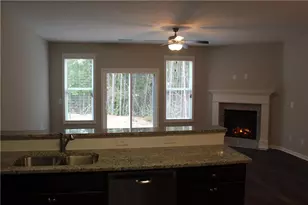 4741 Beacon Ridge Ln, Flowery Branch, GA 30542 - Photo 3