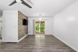 5135 Phoenix St, Cumming, GA 30041 - Photo 9