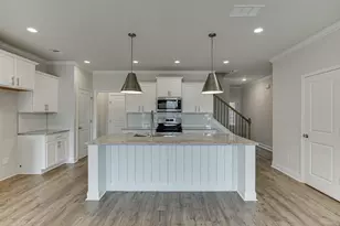 785 Woods Chapel Rd, Sugar Hill, GA 30518 - Photo 7