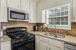 829 Dunes Way, Austell, GA 30106 - Photo 11