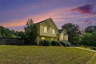 829 Dunes Way, Austell, GA 30106 - Photo 3