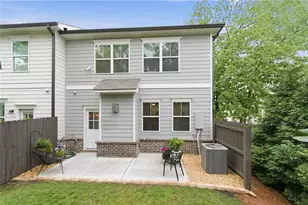 318 Niles Ct, Marietta, GA 30060 - Photo 3