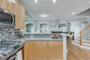 10 Elan Ct, Alpharetta, GA 30022 - Photo 9