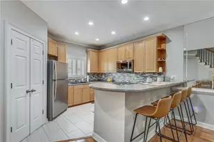 10 Elan Ct, Alpharetta, GA 30022 - Photo 7