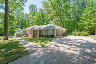 3928 Cloudland Dr SE, Smyrna, GA 30082 - Photo 3