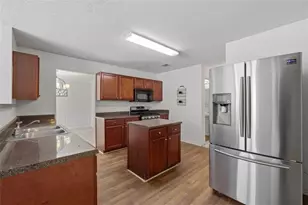 385 Kentwood Springs Dr, Hampton, GA 30228 - Photo 15