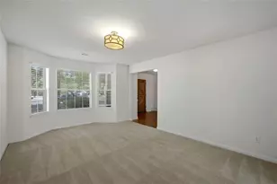 385 Kentwood Springs Dr, Hampton, GA 30228 - Photo 9