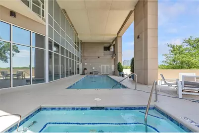 2881 Peachtree Road NE #702, Atlanta, GA 30305 - Photo 31