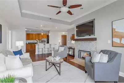 2881 Peachtree Road NE #702, Atlanta, GA 30305 - Photo 5