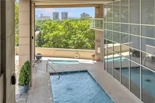 2881 Peachtree Rd NE, Atlanta, GA 30305 - Photo 29