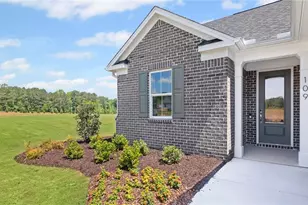 141 Kenney Wy, Locust Grove, GA 30248 - Photo 3