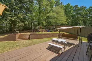 242 Lake Somerset Dr NW, Marietta, GA 30064 - Photo 15