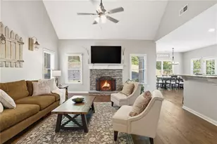5045 Hamby Hollow Ln, Cumming, GA 30028 - Photo 25