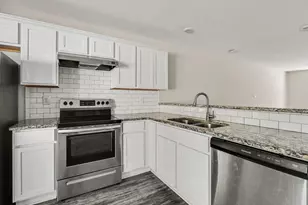 720 Keeshono St, Union City, GA 30291 - Photo 17