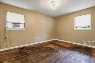 1949 Capri Dr, Decatur, GA 30032 - Photo 13