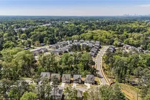 4081 Longleaf Ln, Tucker, GA 30084 - Photo 3