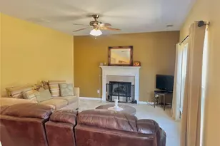 1116 Silverbrooke Dr, Powder Springs, GA 30127 - Photo 9