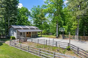 1055 Buckner Rd, Mableton, GA 30126 - Photo 37