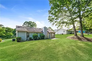 3685 E Bolding Rd, Flowery Branch, GA 30542 - Photo 19