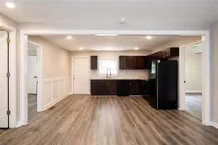 16 Wadley St NW, Atlanta, GA 30314 - Photo 3